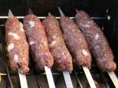 Из шотландской закусочной украдено 32 килограмма пропавшего мяса