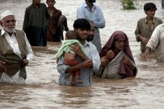 Жители Афганистана из-за наводнения сидят без еды