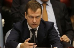 Медведев заявил о корректировке бюджета России