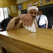 Большинство ливийцев голосуют за либералов