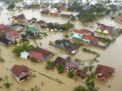 Число жертв наводнения на Кубани растет, по последним данным, погибли 155 человек