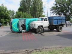 ДТП со свадебным кортежем произошло в пятницу в Полтавской области, пострадали 10 россиян