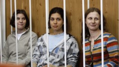 Скандально прославившихся активисток Pussy Riot приговорили к двум годам колонии