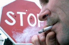 Минздрав пытается запретить рекламу сигарет