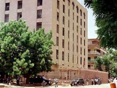 Жертвами ДТП возле посольства США в столице Судана стали два человека