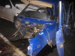 Три автомобиля столкнулись под Анапой, пострадали два человека