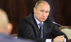 Путин: Бюджет-2012 в РФ может быть исполнен с профицитом