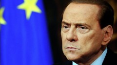 Берлускони решил остаться в политике