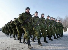 Кремль отреагировал на сообщения СМИ об увеличении срока службы в армии