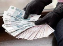 В Москве мошенники сняли с кредиток 42 млн руб.