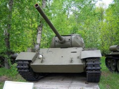 В Ростовской области бывший замглавы районной администрации заплатит штраф за незаконную продажу танка