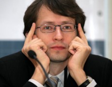Замминистра финансов РФ А. Саватюгин освобожден от должности