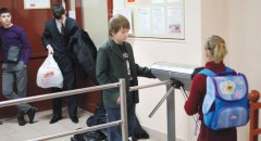 Руководство Ростовского гарнизона полиции предложило оборудовать школы системой контроля учащихся