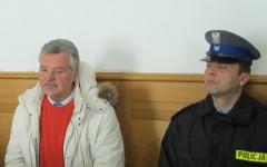 С экс-прокурора Александра Игнатенко сняли обвинение в мошенничестве и предъявили новое – во взятке