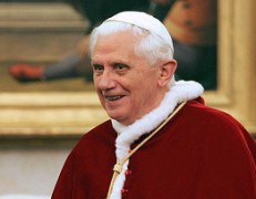 Папа Римский встретился с президентом Италии