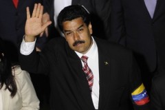 Мадуро стал и.о. президента Венесуэлы и кандидатом на этот пост
