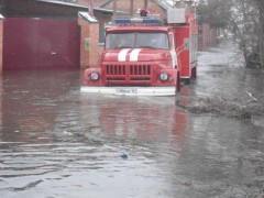 В Азовском районе продолжаются восстановительные работы в зоне подтопления