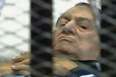 Слушания по делу Х. Мубарака: судья взял самоотвод