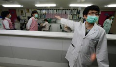 В КНР еще два человека скончались от вируса H7N9
