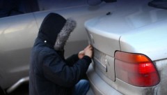 В Краснодаре задержаны похитители 13-ти госномеров с автомобилей