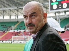 Черчесов решил уйти с поста главного тренера ФК 
