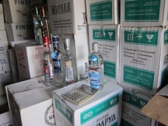 Житель Кубани организовал у себя дома цех по производству спиртного