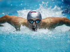 Медали всех достоинств привез с чемпионата России кубанский пловец Николай Резников