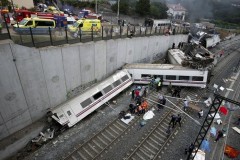 Машинист, допустивший крушение поезда и гибель 78 человек, хвастался лихачеством в Facebook