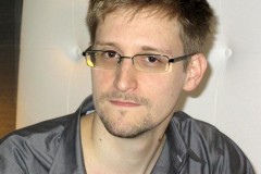 В Кремле уверены, что Сноуден не навредит США, оставшись в России