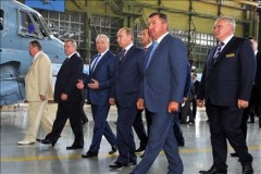 Владимир Путин посетил вертолетный завод в Ростове