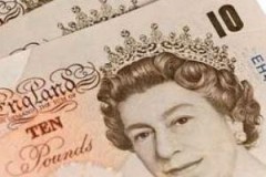 Пластиковые деньги могут заменить бумажные в Великобритании