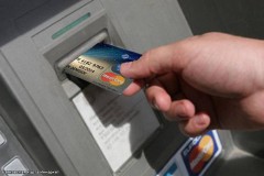 В Ростове задержан мужчина за кражу миллиона рублей из банкомата