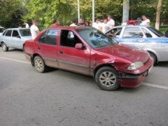 На Кубани пассажир угнал автомобиль у таксиста, который на пару минут отлучился в магазин