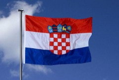 В Хорватии неизвестный едва не убил ножом консула Нидерландов
