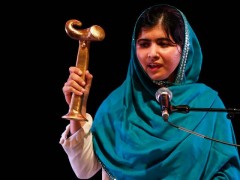 Раненая талибами пакистанская школьница получила премию Сахарова