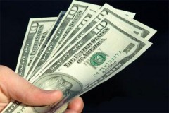 Впервые с марта курс доллара превысил 60 рублей