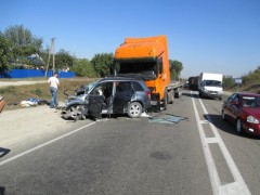 Двое погибли на Кубани в ДТП с Suzuki и грузовым Mercedes
