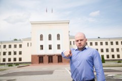 Честные выборы: единоросс проиграл оппозиционеру в Черкесске