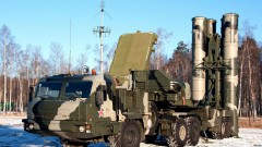 В Крыму на дежурство заступил зенитно-ракетный полк, оснащенный системой С-400