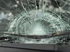 64-летняя пассажирка травмирована в результате лобового столкновения двух авто в Новороссийске