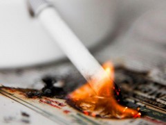 В Ачинске 78-летняя курилщица погибла при пожаре