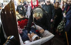 Вороненкова похоронили на Зверинецком кладбище в Киеве