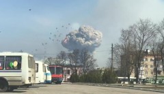 В результате взрывов на складе боеприпасов в Балаклее повреждены 243 здания