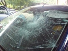 Семейные разборки: элистинец повредил автомобиль бывшей супруги