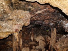 На золотодобывающей шахте в Челябинской области произошло обрушение породы
