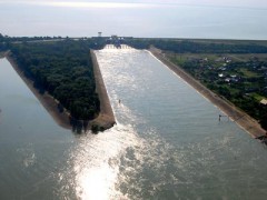 В Краснодаре ведется постоянное наблюдение за уровнем воды в реке Кубань