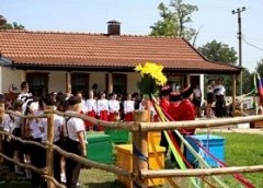 В Тихорецком районе открыли этнокомплекс «Казачье подворье»