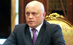 Путин освободил от должности губернатора Омской области