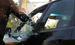 Ростовские полицейские раскрыли кражу из автомобиля на 50 тысяч рублей