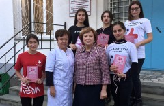 Союз женщин КБР провел акцию «Розовая лента»